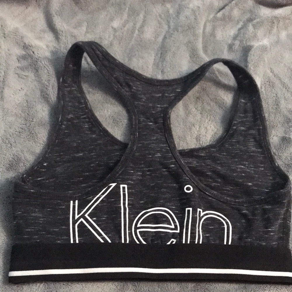 Calvin Klein sports bra - Picture 3 of 3